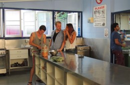 Our fully stocked self catering kitchen has lots of room and plenty of cups, plate, knives, folks and spoons. No deposit required.